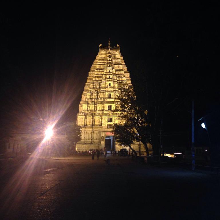 Archana Guest House River View Hampi Exterior photo